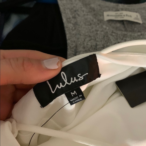 NWT Lulu’s white dress - Picture 4 of 4